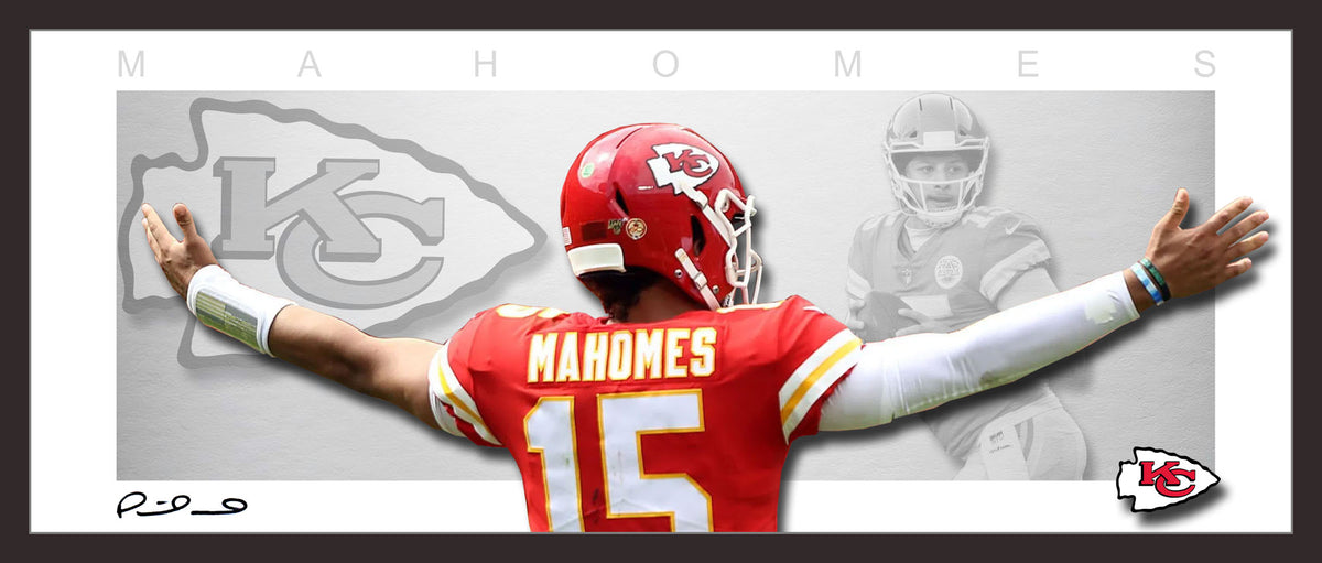 Patrick Mahomes Kansas City Chiefs 35x43 Framed Jersey / 2xSuper Bowl  Champion