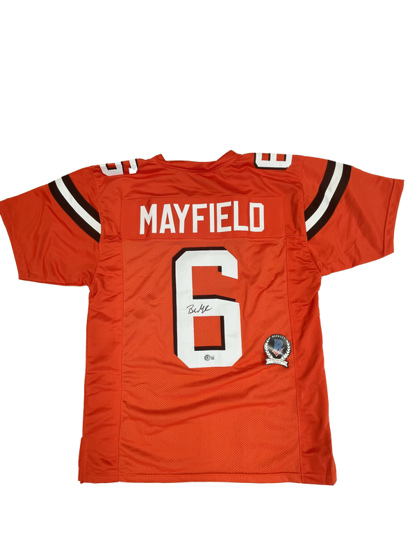 Baker MAYFIELD Tampa Bay Buccaneers NFL Signed Jersey (Beckett) UNFRAMED