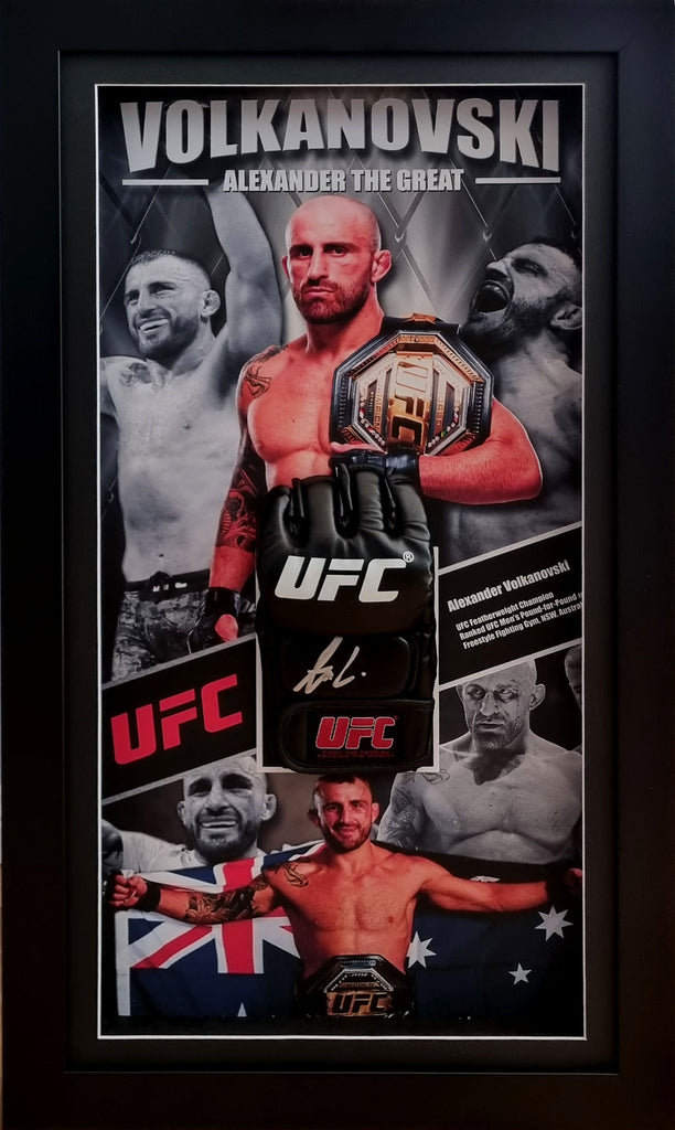 Alexander Volkanovski Signed & Framed UFC Glove - Beckett BAS #BW64550