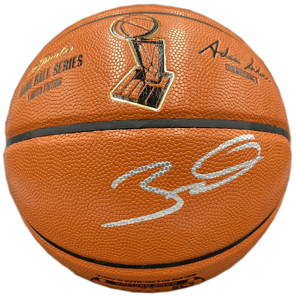 Dwyane WADE Miami Heat Signed NBA Finals Series Basketball (James Spence)