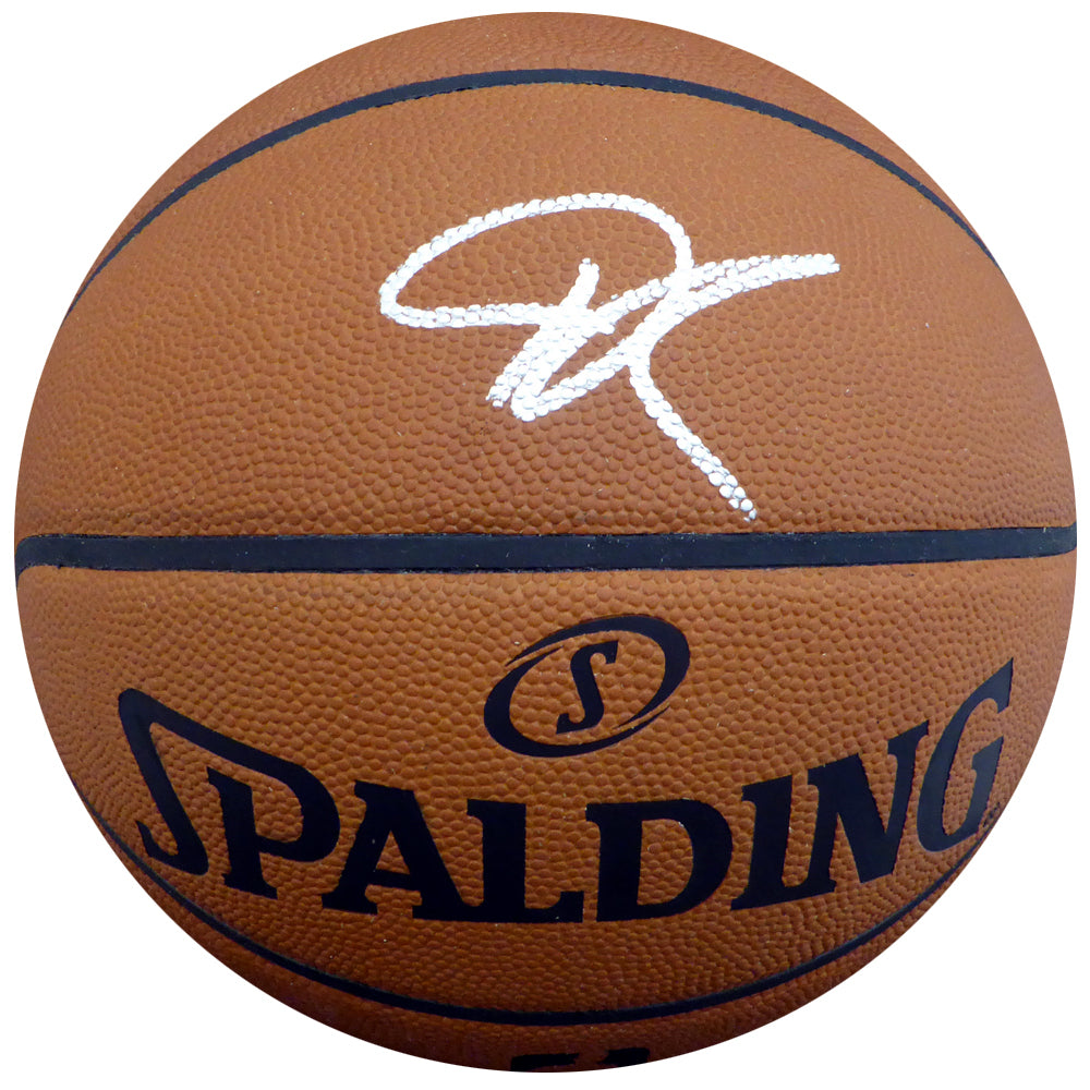 Giannis Antetokounmpo Milwaukee Bucks Signed Spalding FULL size Basketball with Beckett USA Aucthentication