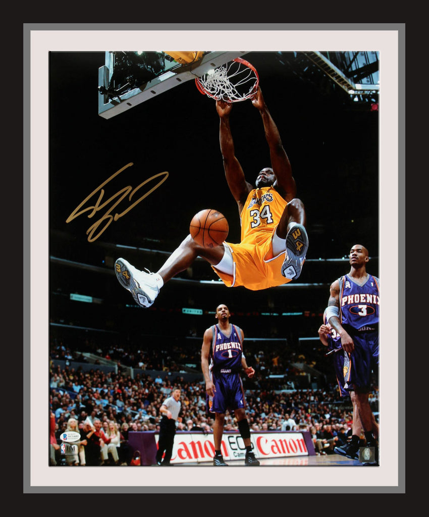 Shaquille O'Neal LA Lakers Signed & Framed 16x20 inch Photograph (Beckett)