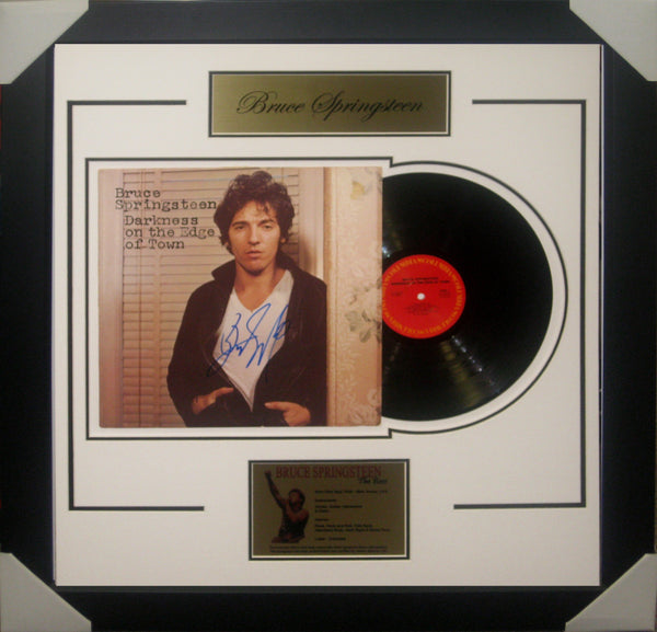 BRUCE SPRINGSTEEN - SIGNED & FRAMED DARKNESS ON THE EDGE OF TOWN VINYL JSA SPENCE AUTHENTICATED